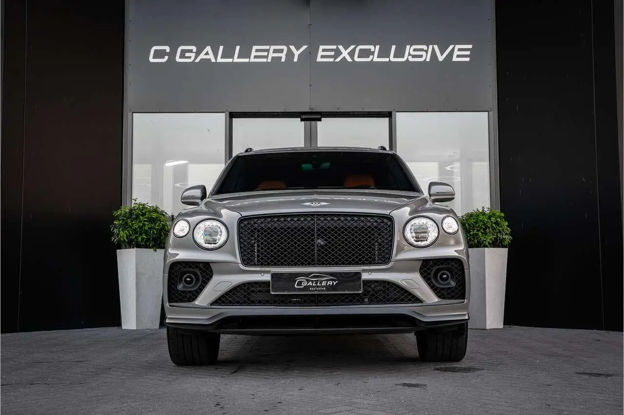 Photo 1 : Bentley Bentayga 2021 Petrol