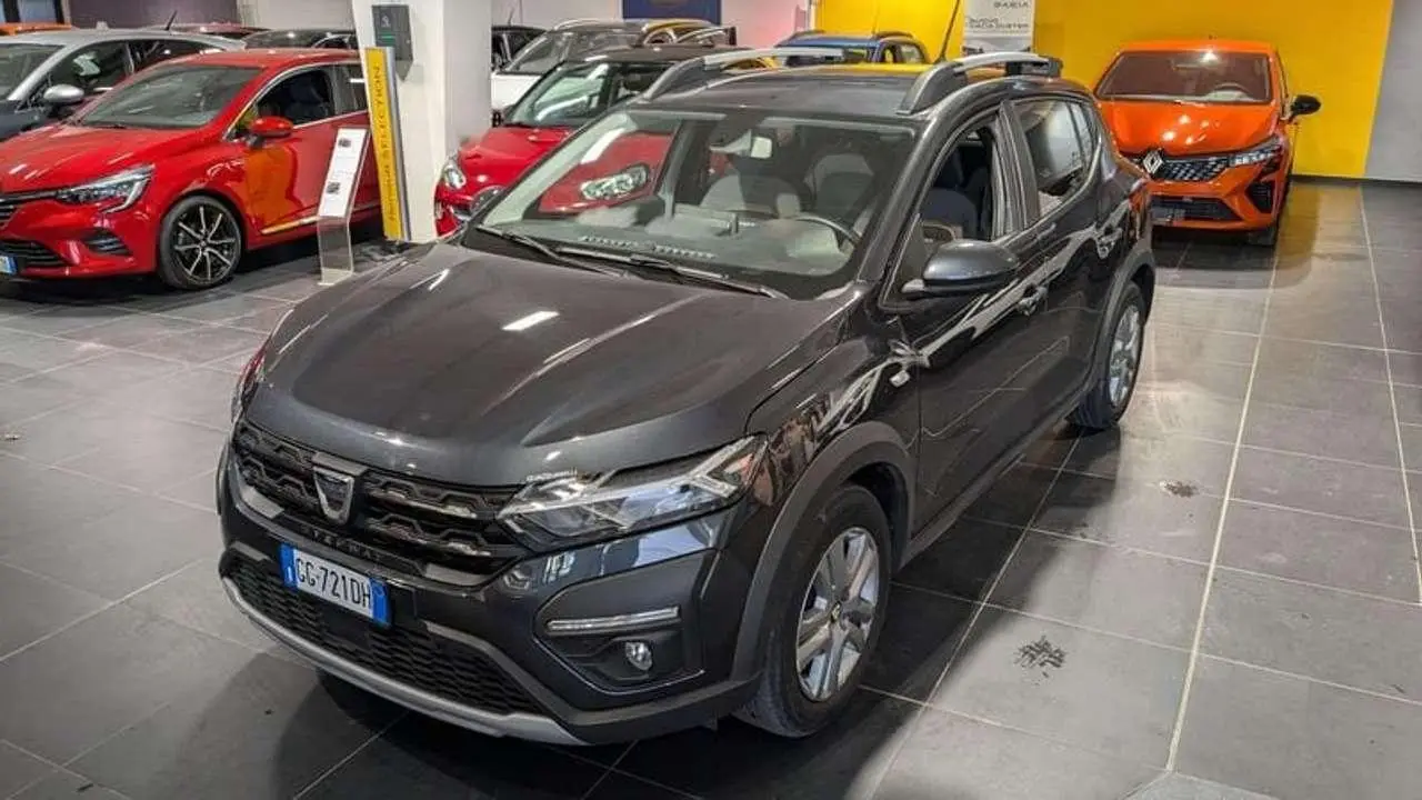 Photo 1 : Dacia Sandero 2021 Petrol