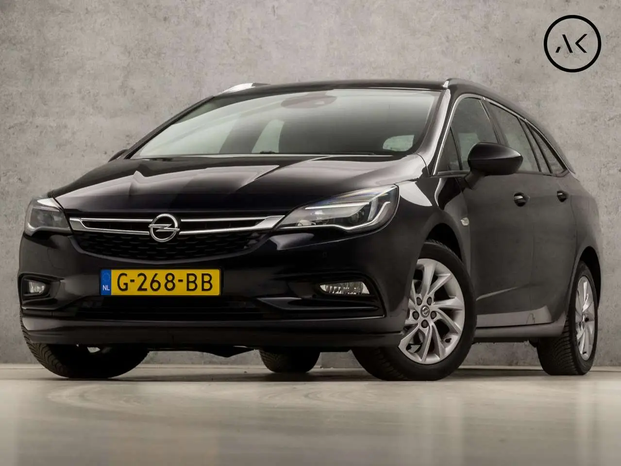 Photo 1 : Opel Astra 2019 Petrol