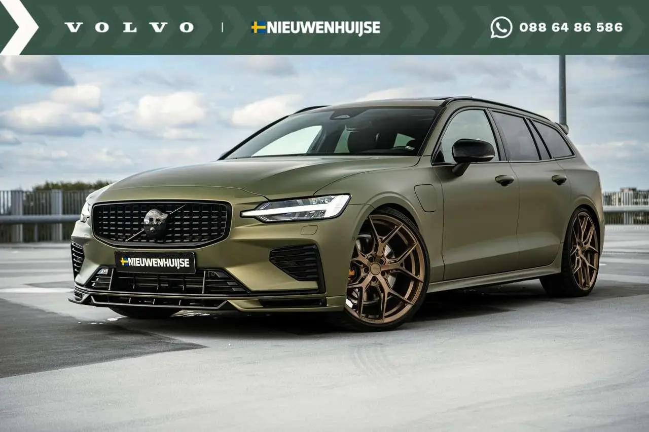 Photo 1 : Volvo V60 2024 Hybride