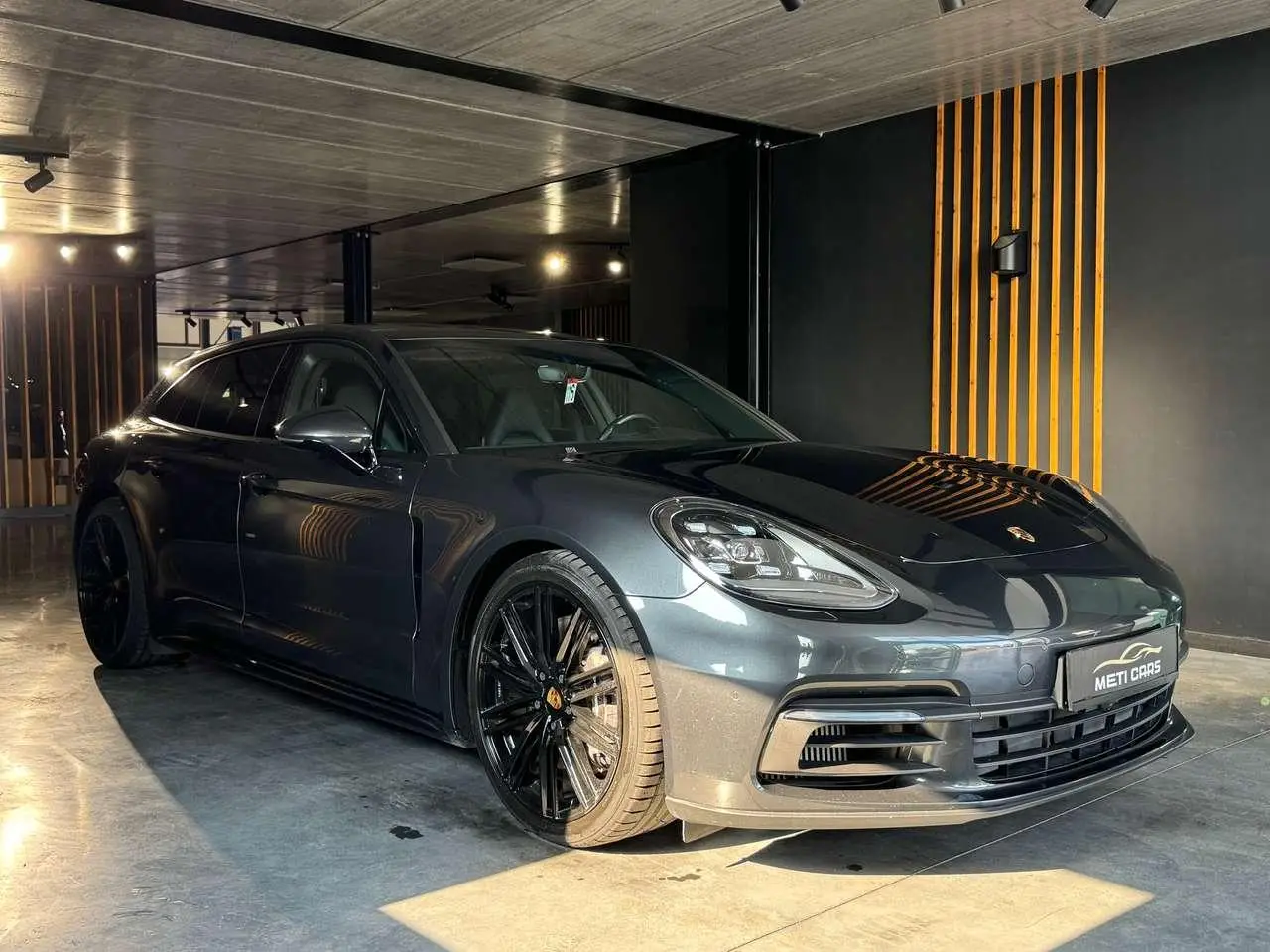 Photo 1 : Porsche Panamera 2018 Hybrid