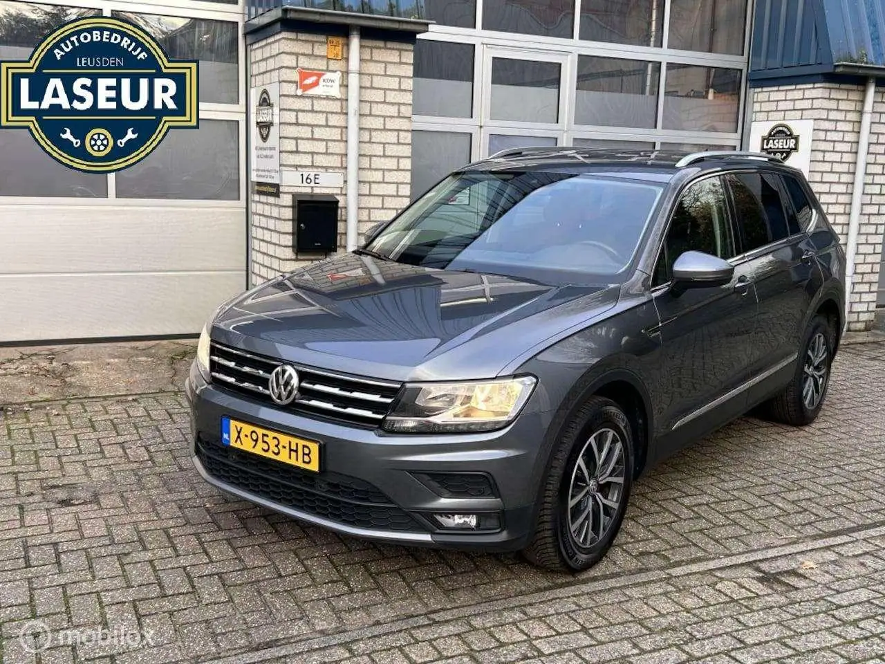 Photo 1 : Volkswagen Tiguan 2018 Essence