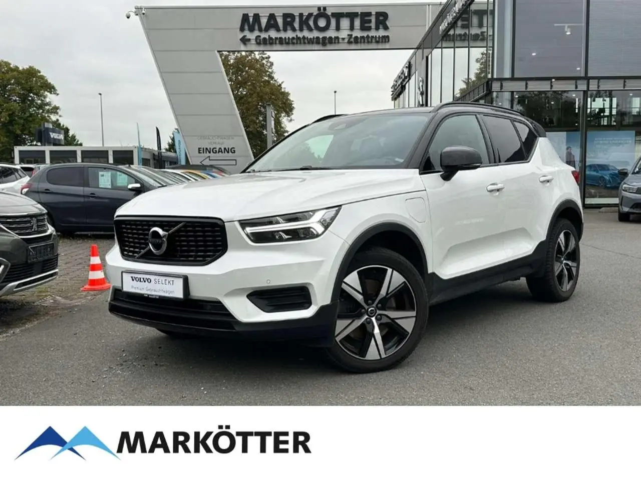 Photo 1 : Volvo Xc40 2022 Hybride