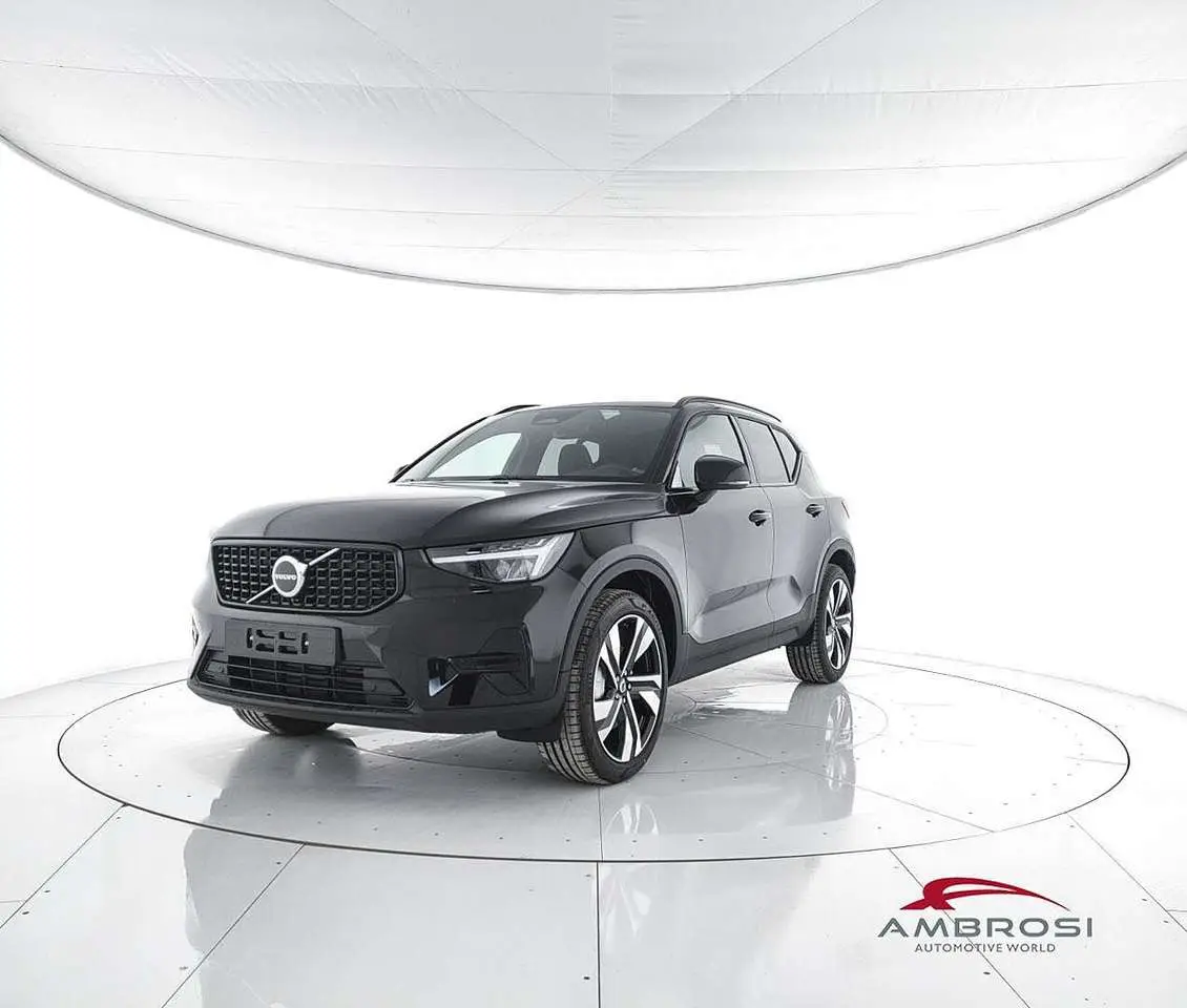 Photo 1 : Volvo Xc40 2024 Hybrid