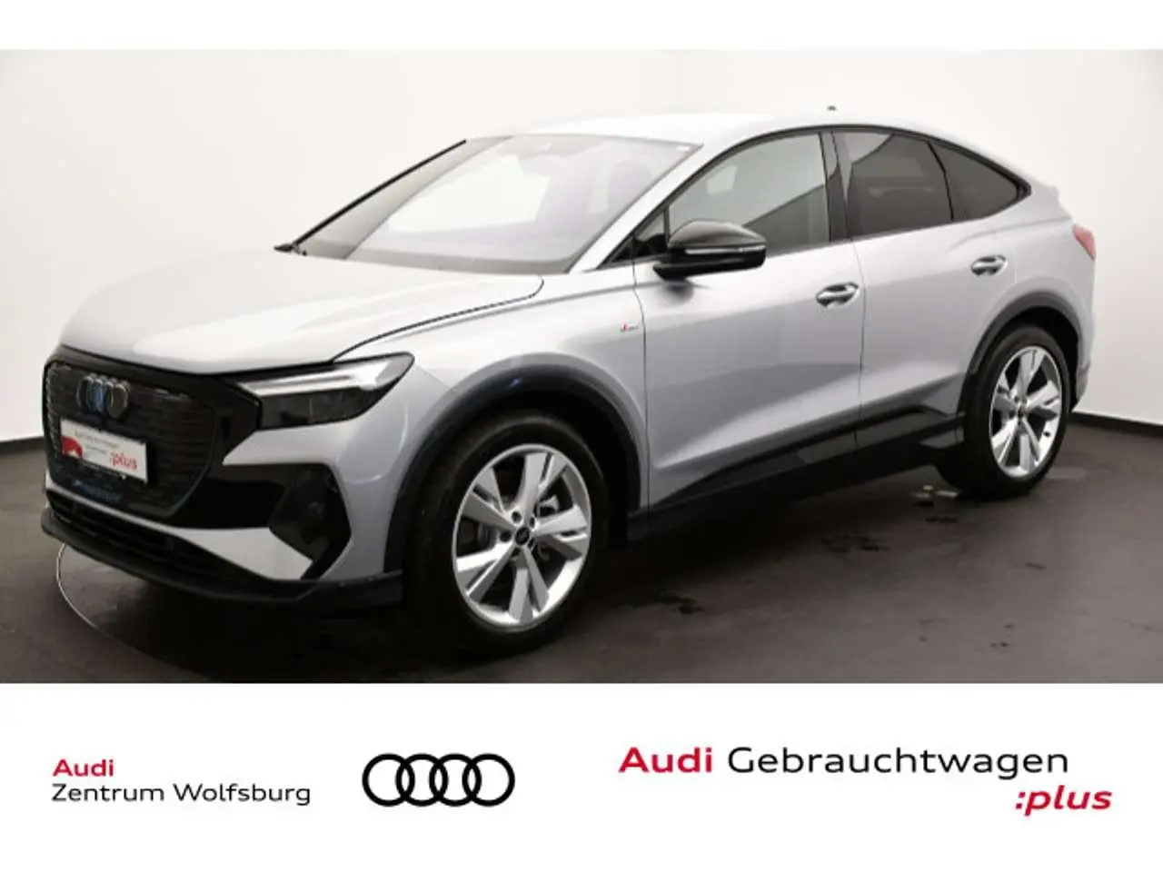 Photo 1 : Audi Q4 2024 Électrique