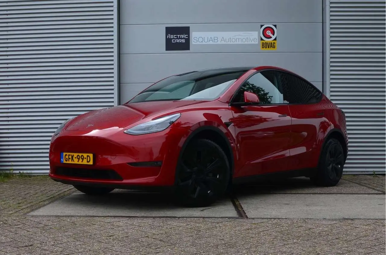 Photo 1 : Tesla Model Y 2022 Electric