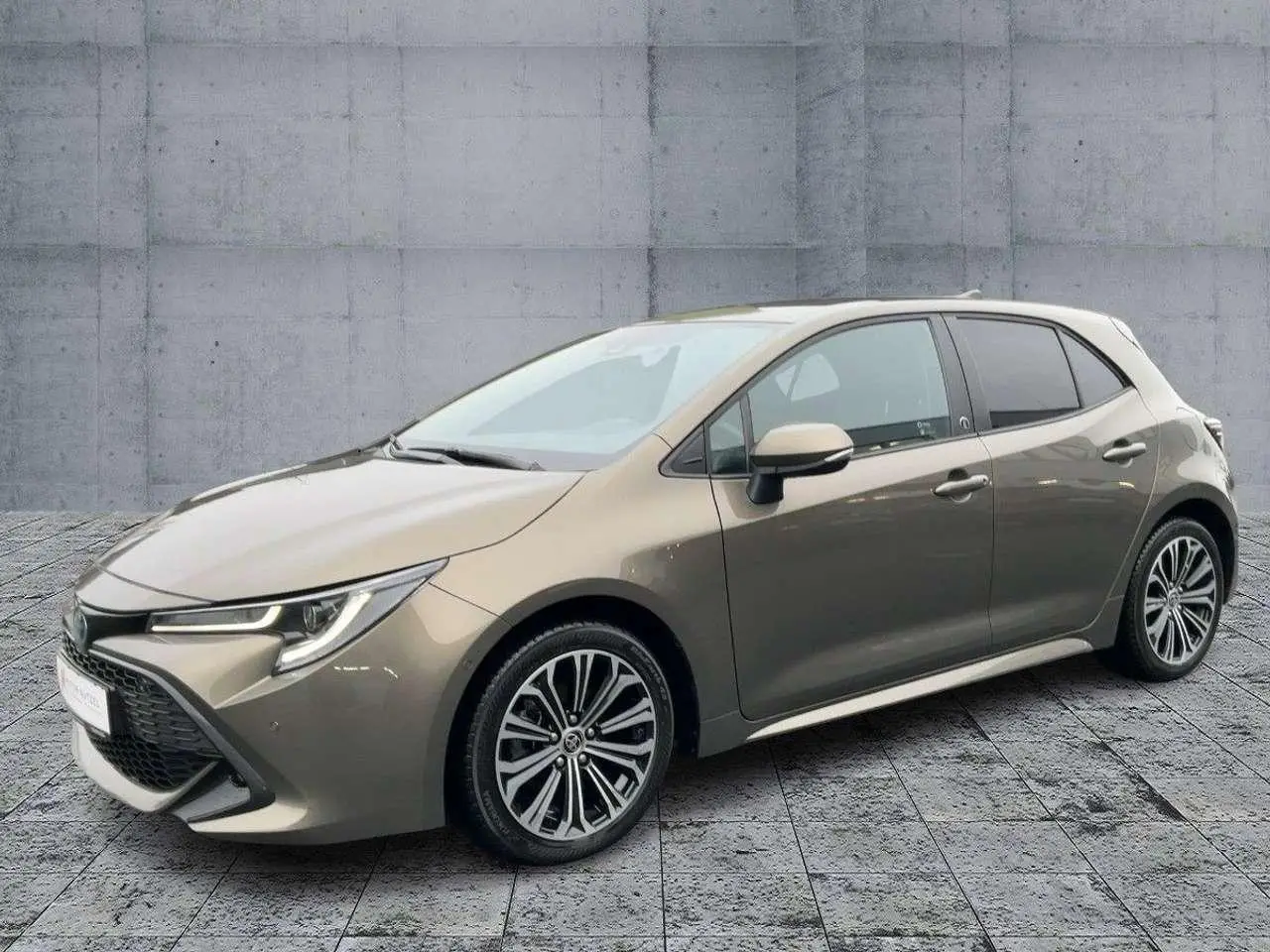 Photo 1 : Toyota Corolla 2023 Hybrid