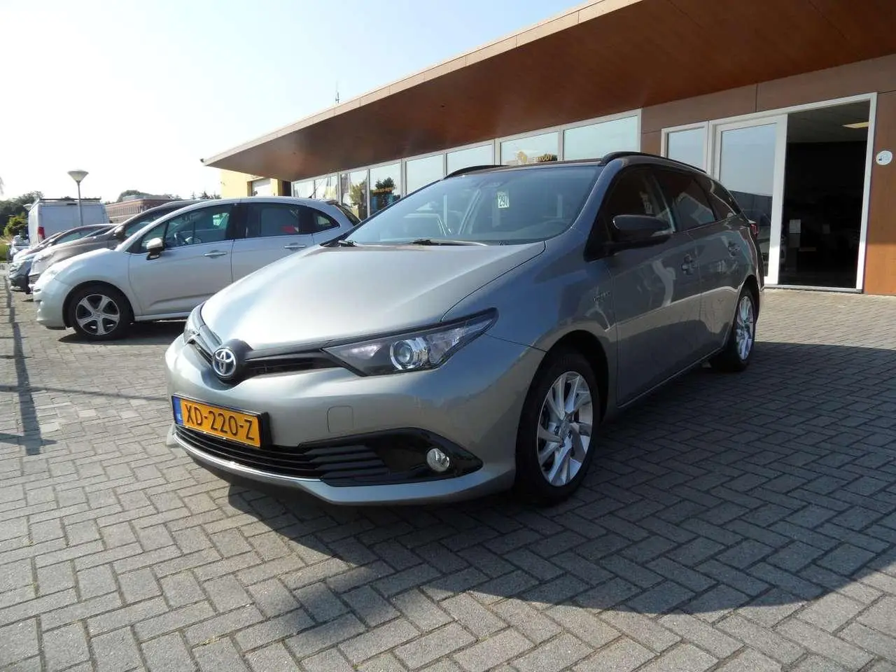 Photo 1 : Toyota Auris 2019 Hybride