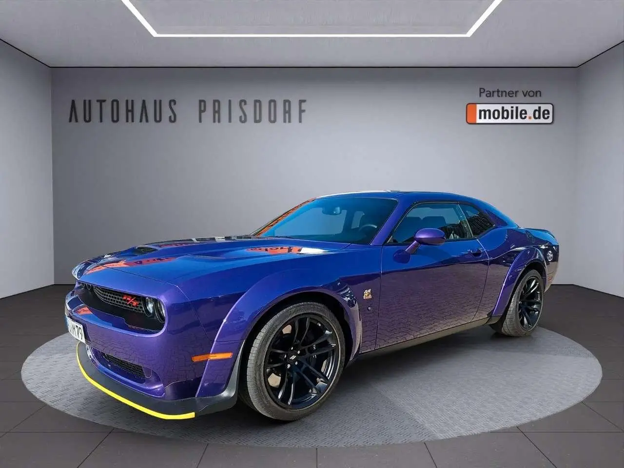 Photo 1 : Dodge Challenger 2024 Petrol