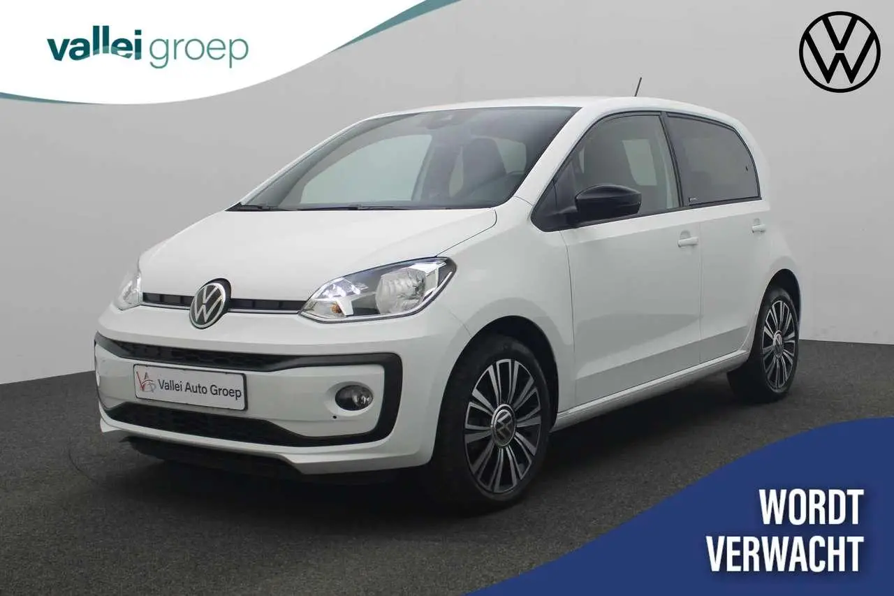 Photo 1 : Volkswagen Up! 2022 Petrol