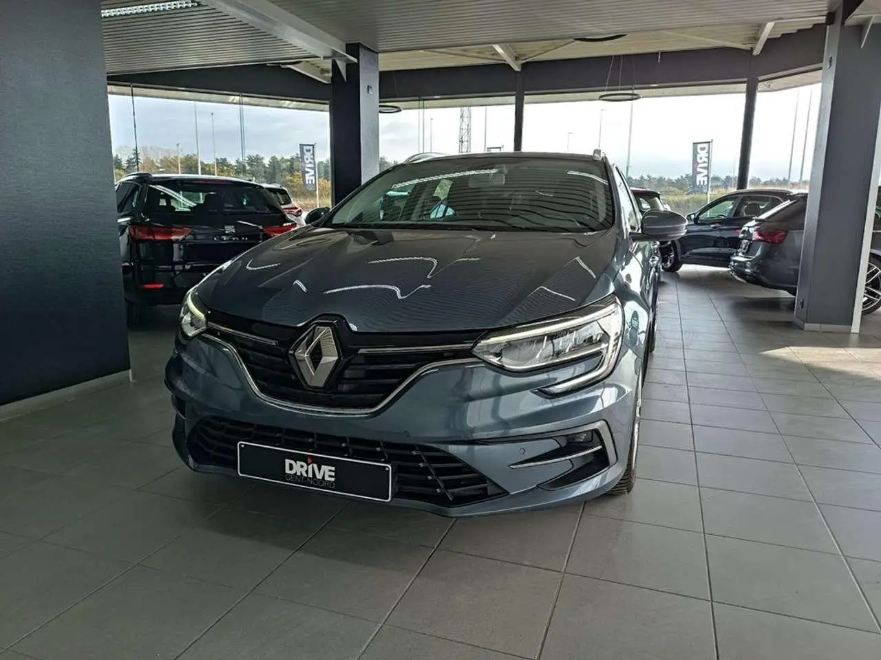 Photo 1 : Renault Megane 2022 Petrol