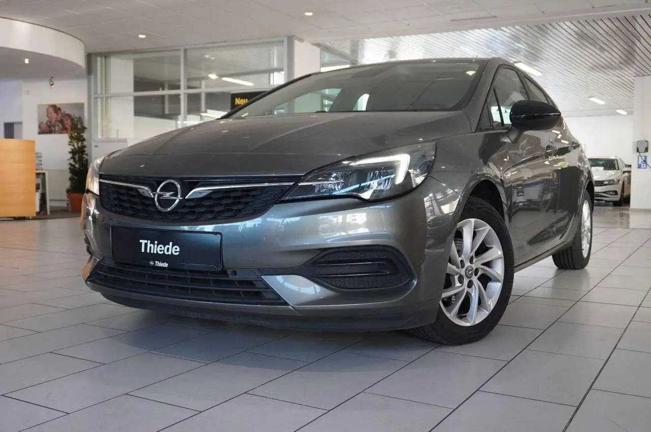 Photo 1 : Opel Astra 2021 Diesel