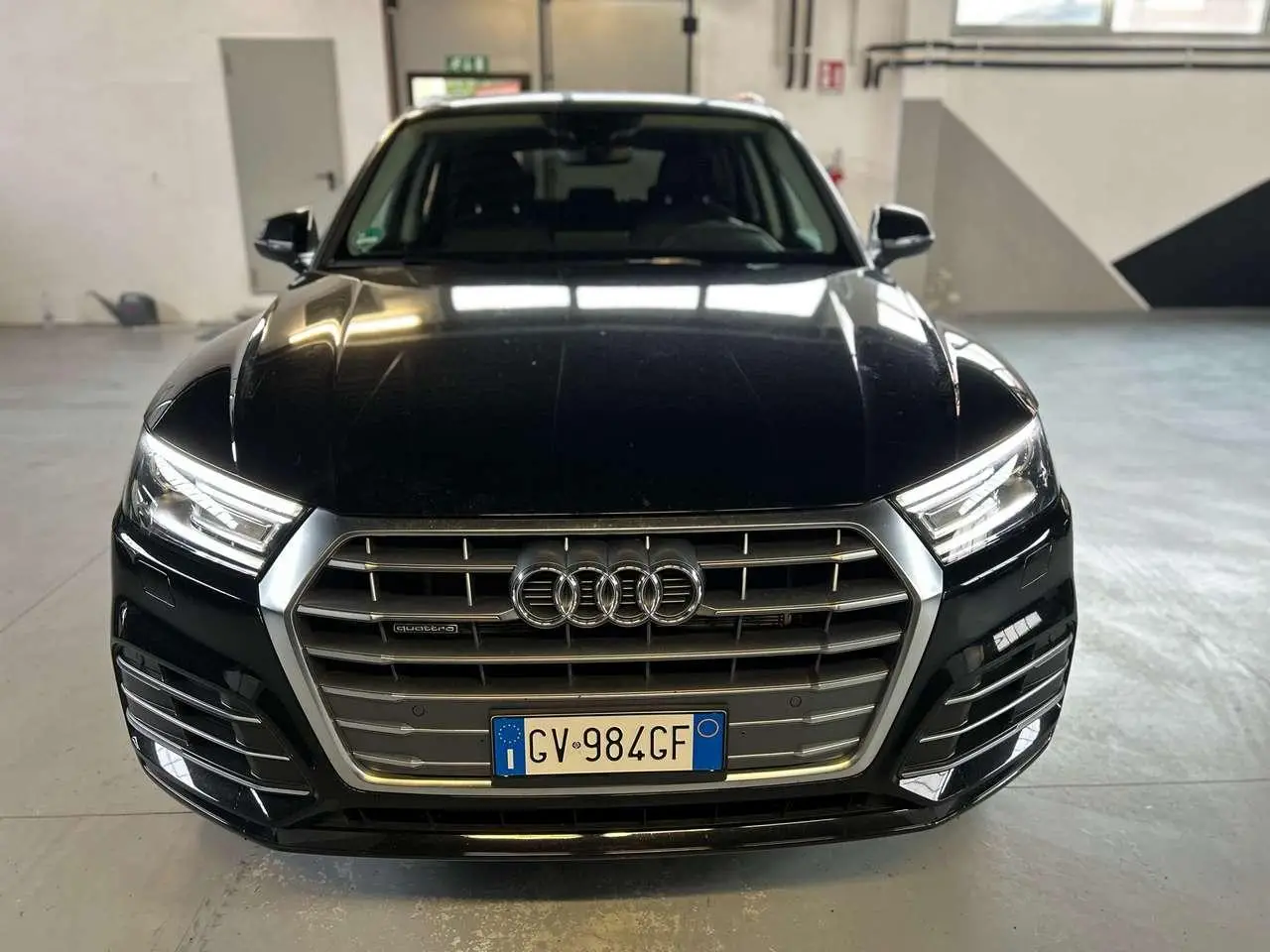 Photo 1 : Audi Q5 2020 Hybrid