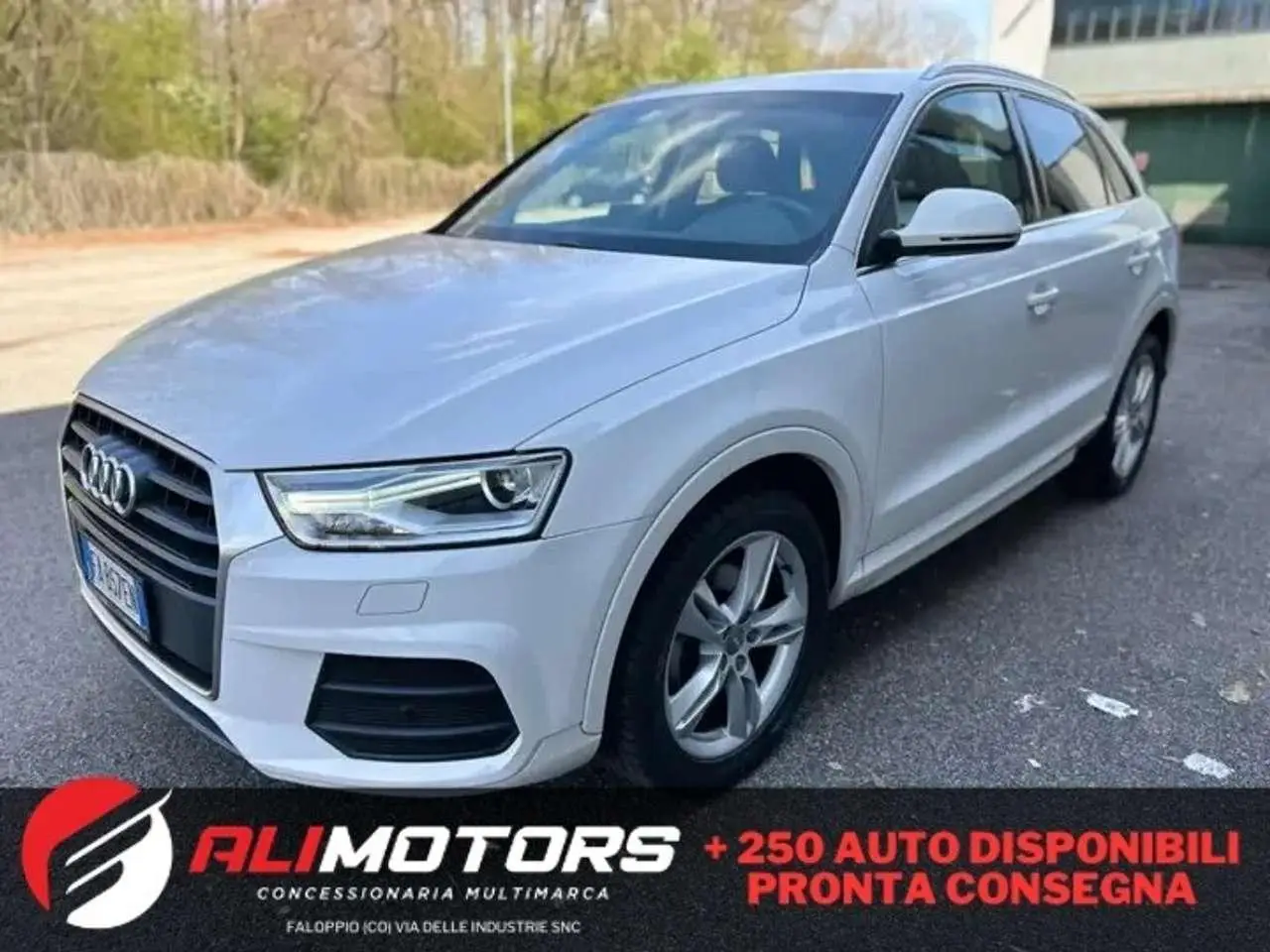 Photo 1 : Audi Q3 2015 Essence