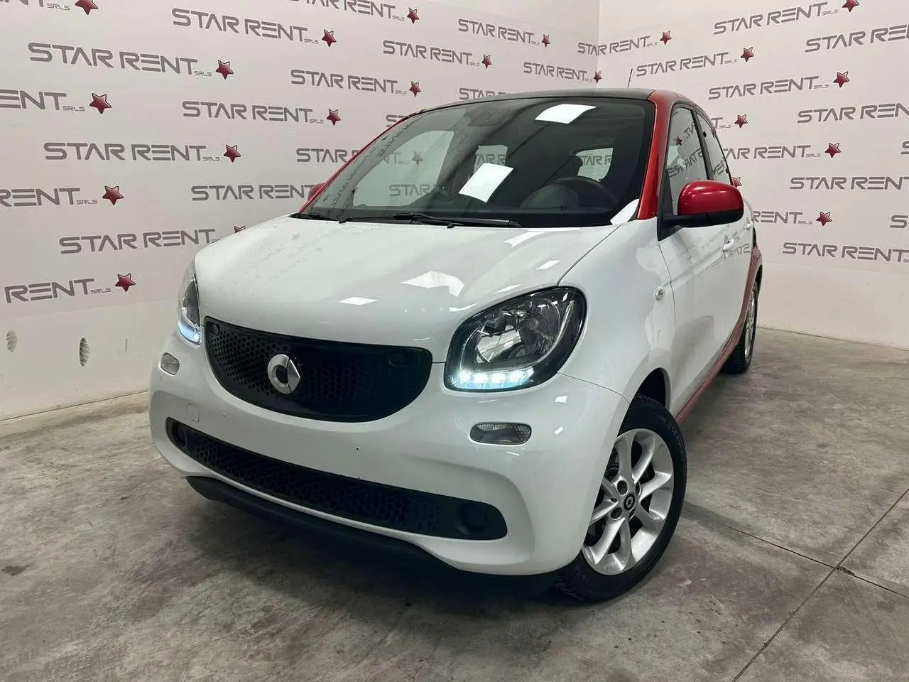 Photo 1 : Smart Forfour 2016 Petrol