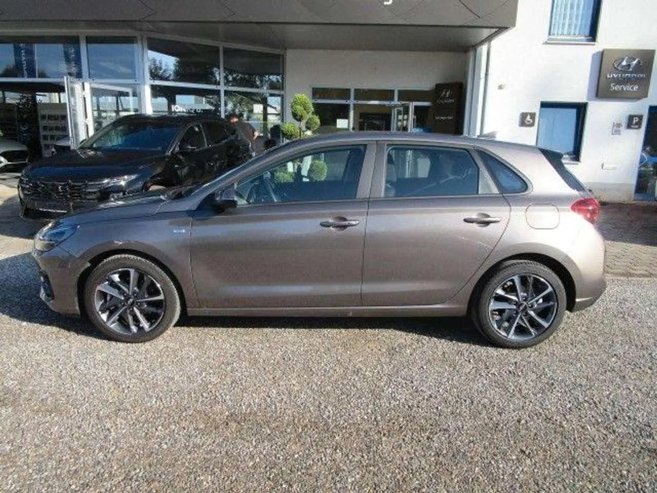 Photo 1 : Hyundai I30 2023 Petrol