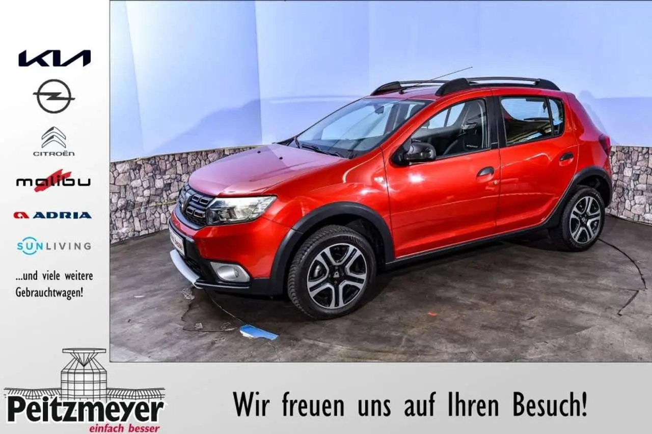 Photo 1 : Dacia Sandero 2018 Petrol