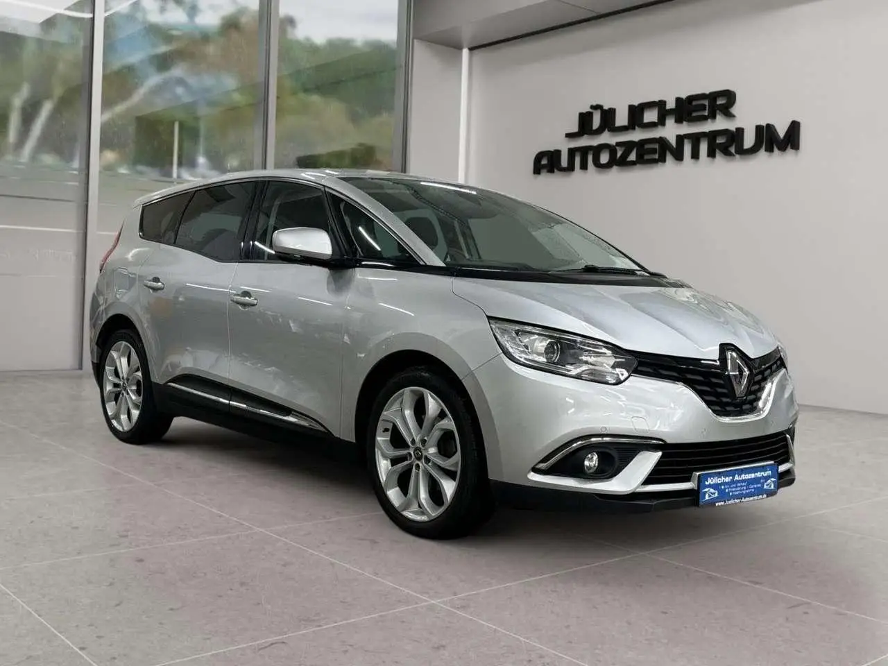 Photo 1 : Renault Grand Scenic 2019 Diesel