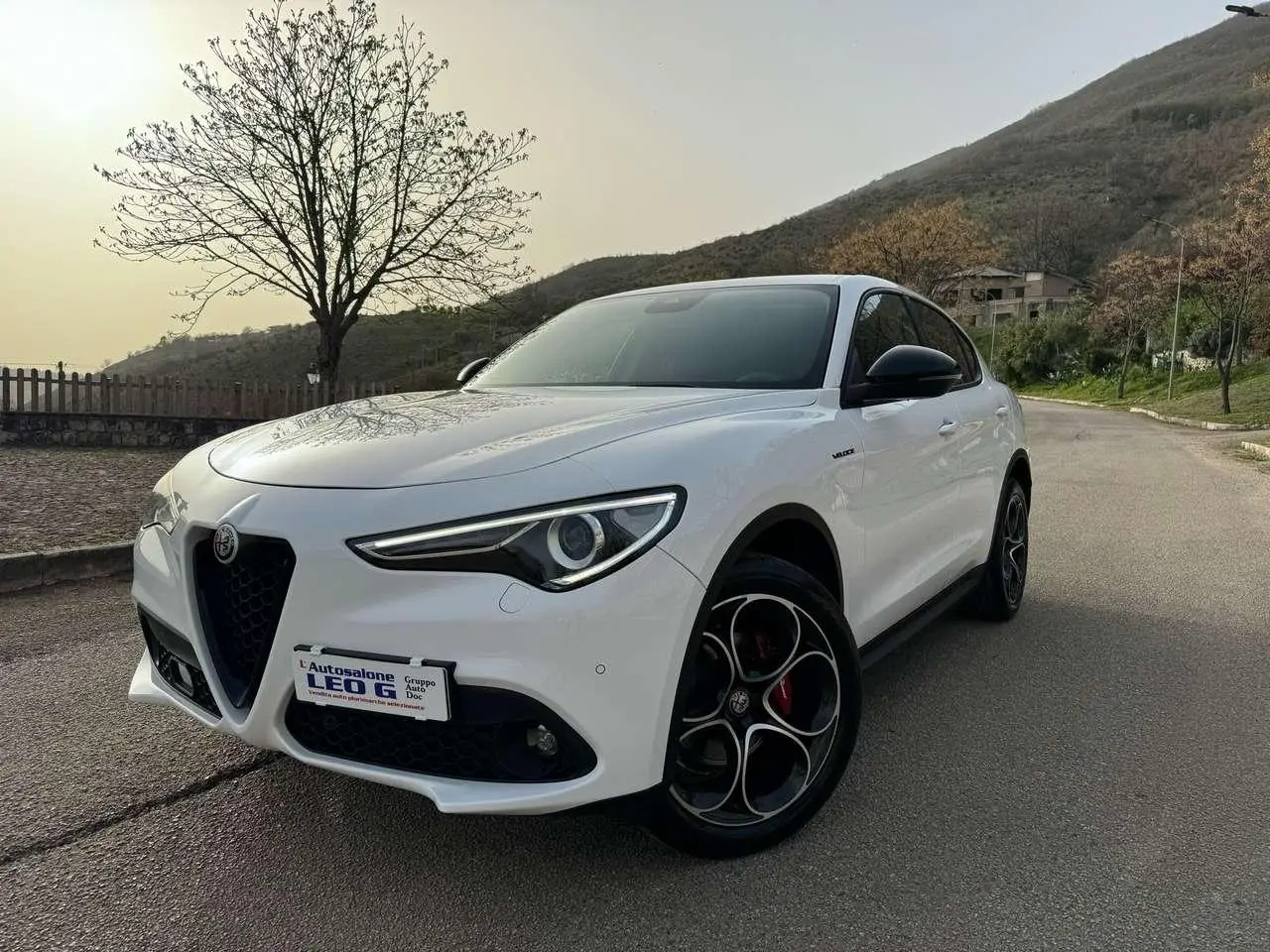 Photo 1 : Alfa Romeo Stelvio 2018 Diesel