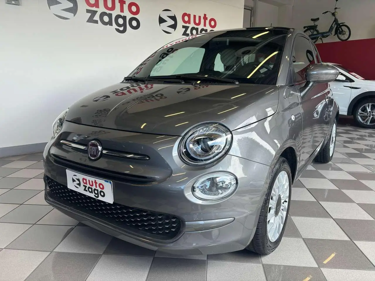 Photo 1 : Fiat 500 2022 Hybrid