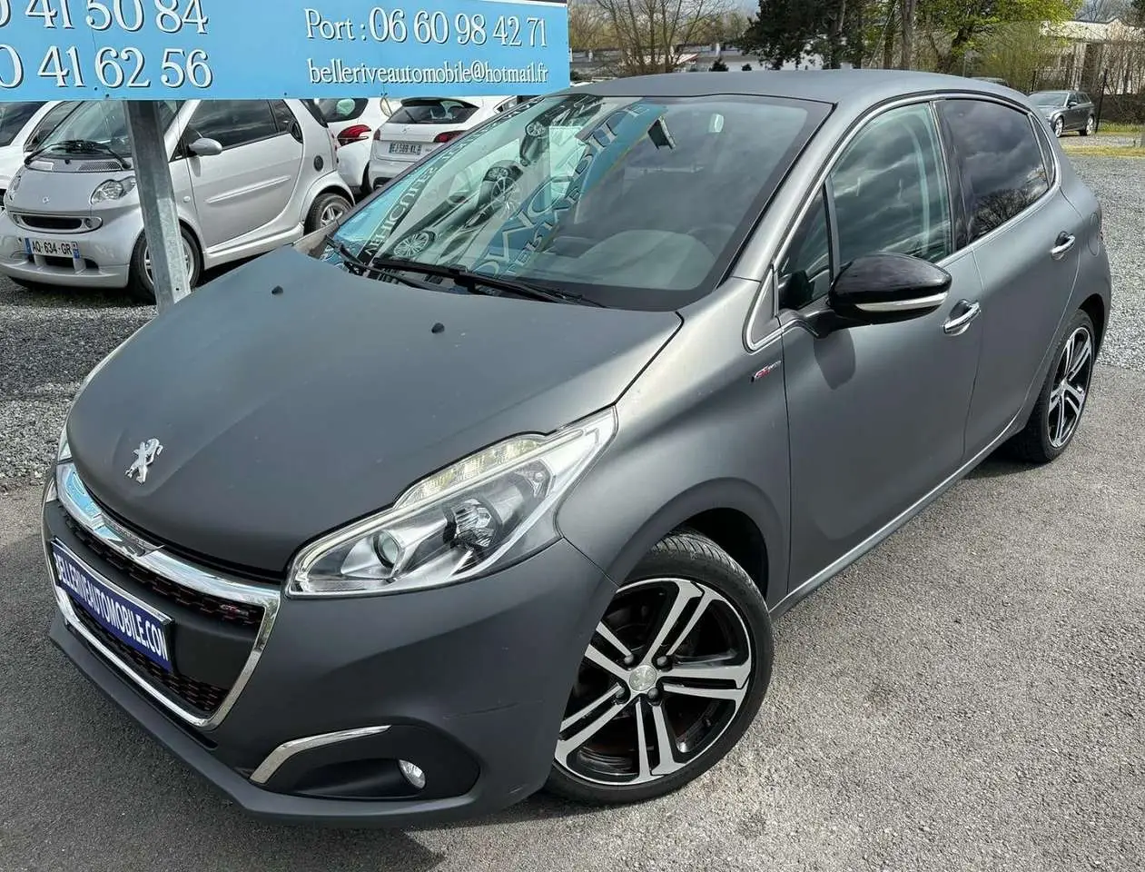 Photo 1 : Peugeot 208 2016 Petrol