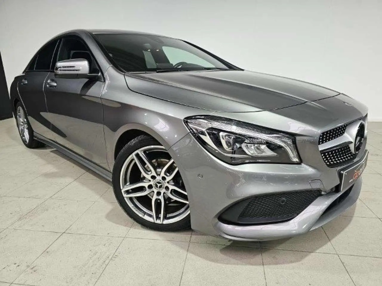 Photo 1 : Mercedes-benz Classe Cla 2019 Essence