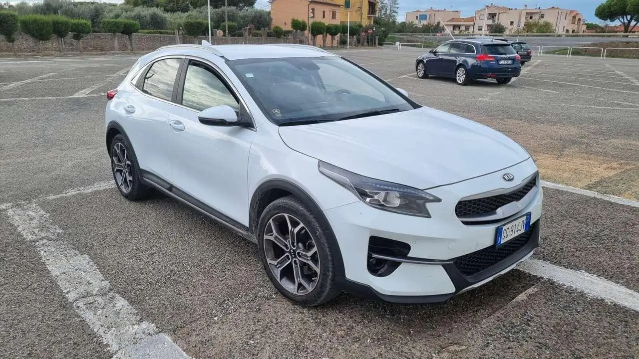 Photo 1 : Kia Xceed 2022 Hybrid