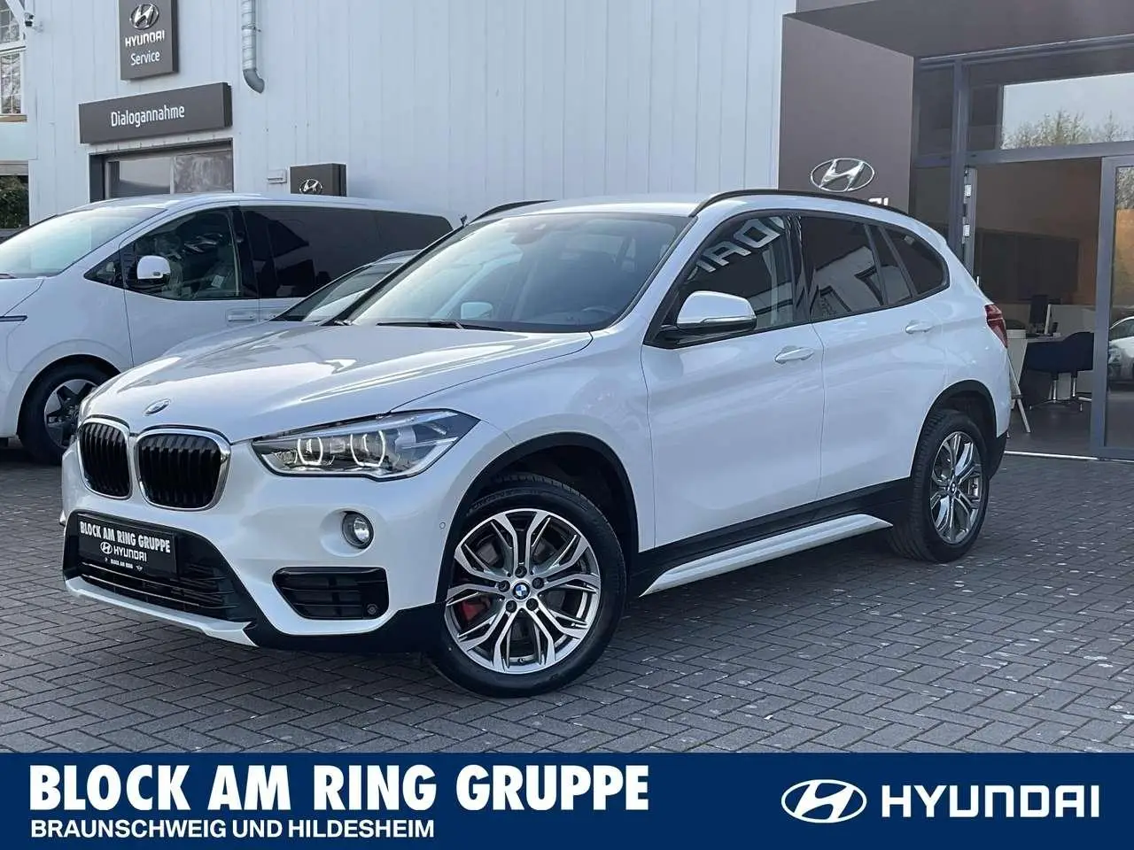 Photo 1 : Bmw X1 2018 Petrol