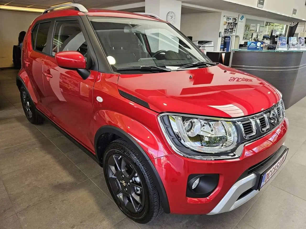 Photo 1 : Suzuki Ignis 2024 Petrol