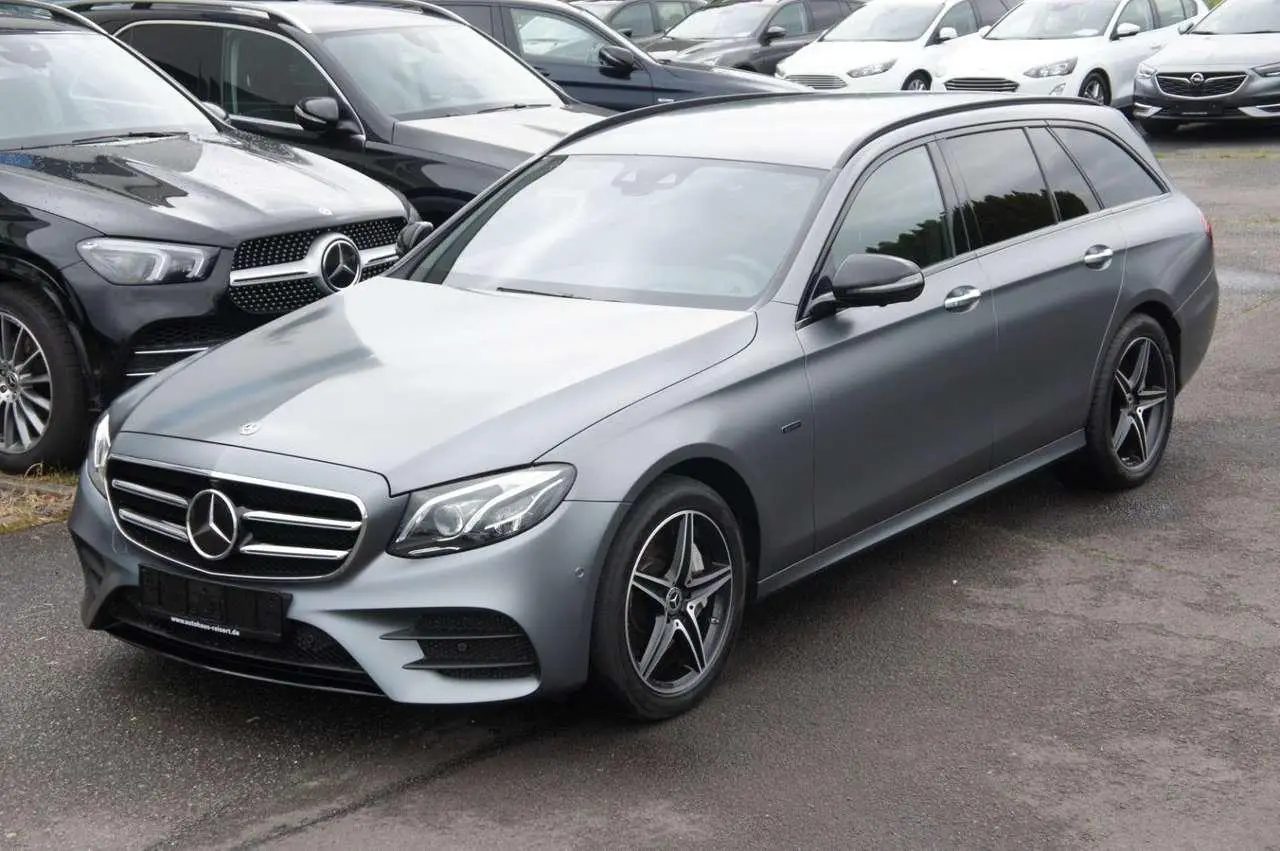 Photo 1 : Mercedes-benz Classe E 2020 Hybrid