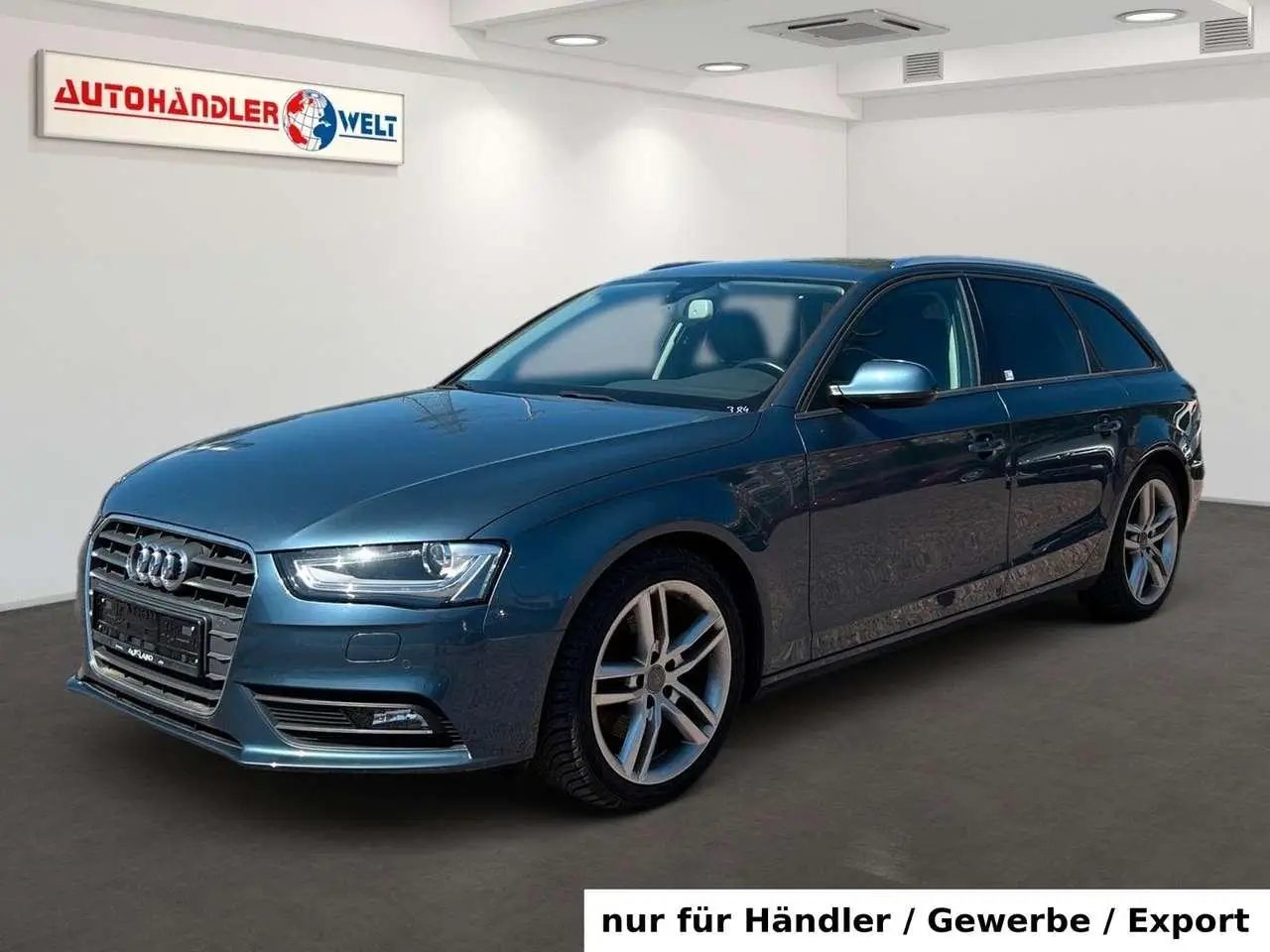 Photo 1 : Audi A4 2014 Petrol