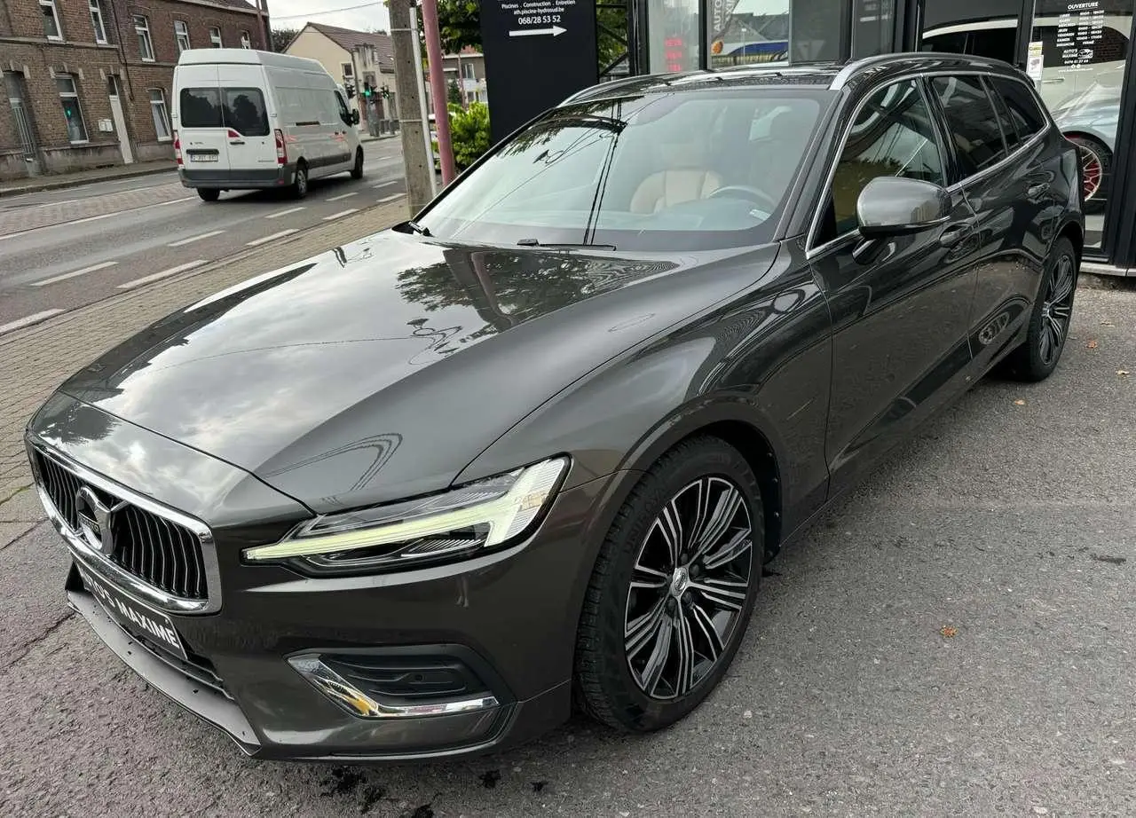 Photo 1 : Volvo V60 2019 Diesel