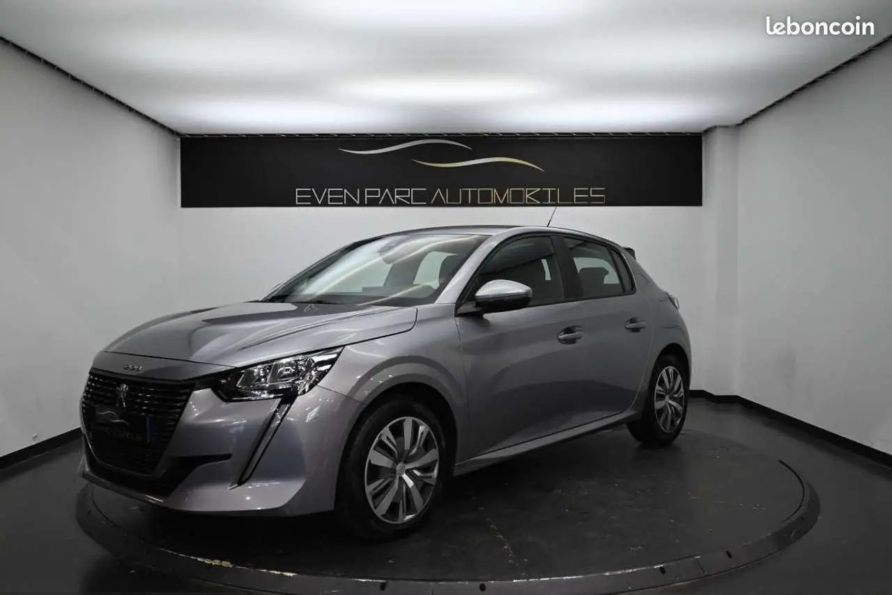 Photo 1 : Peugeot 208 2020 Essence