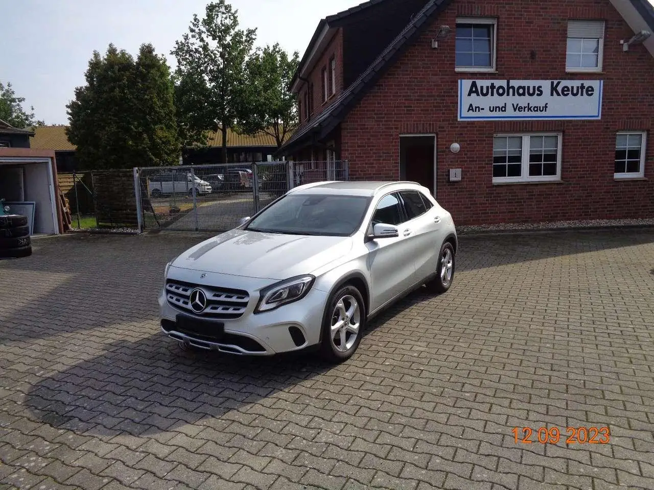 Photo 1 : Mercedes-benz Classe Gla 2019 Essence