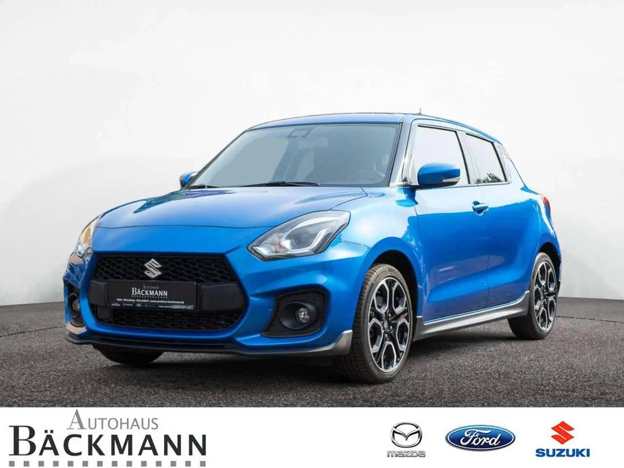 Photo 1 : Suzuki Swift 2021 Petrol