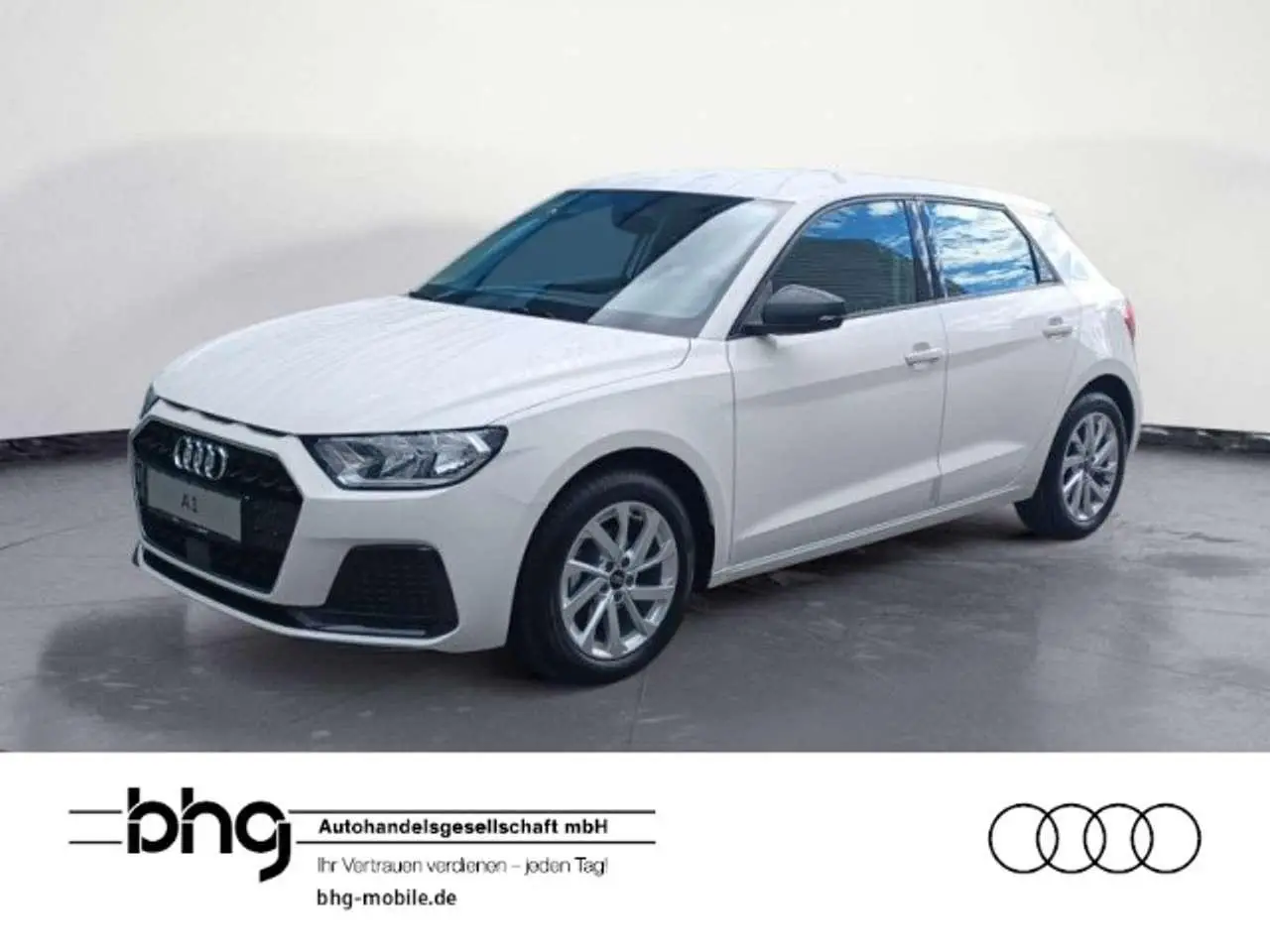 Photo 1 : Audi A1 2024 Petrol