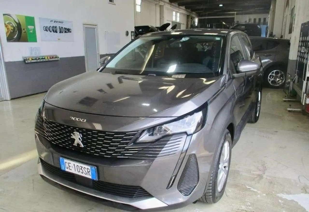 Photo 1 : Peugeot 3008 2021 Diesel