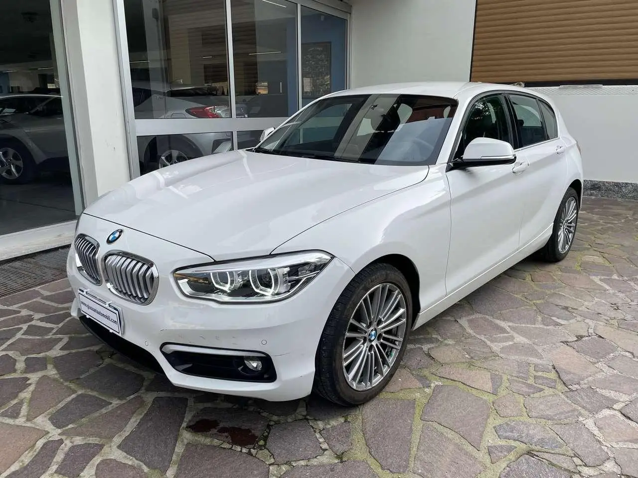 Photo 1 : Bmw Serie 1 2019 Diesel