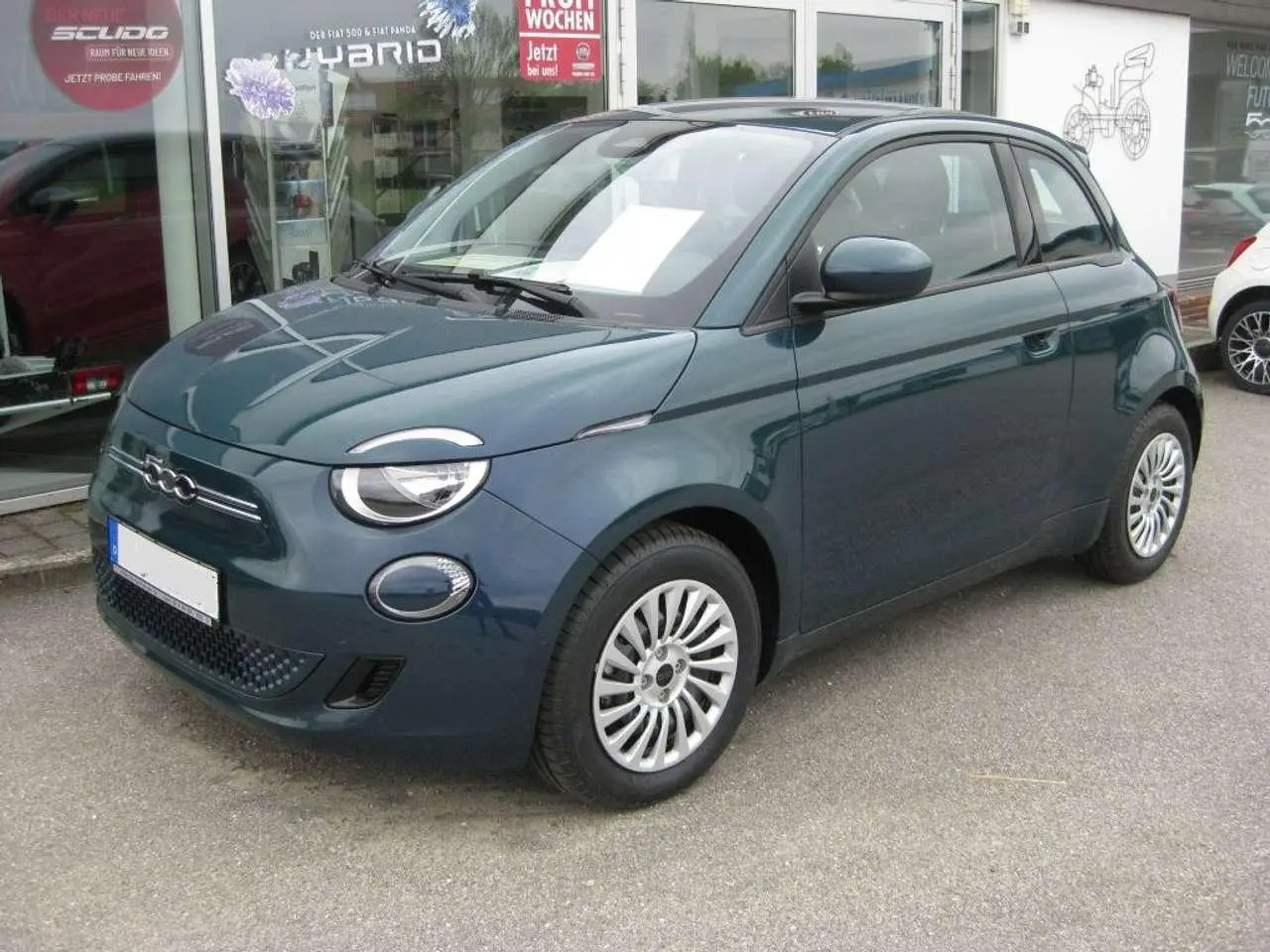 Photo 1 : Fiat 500 2023 Électrique