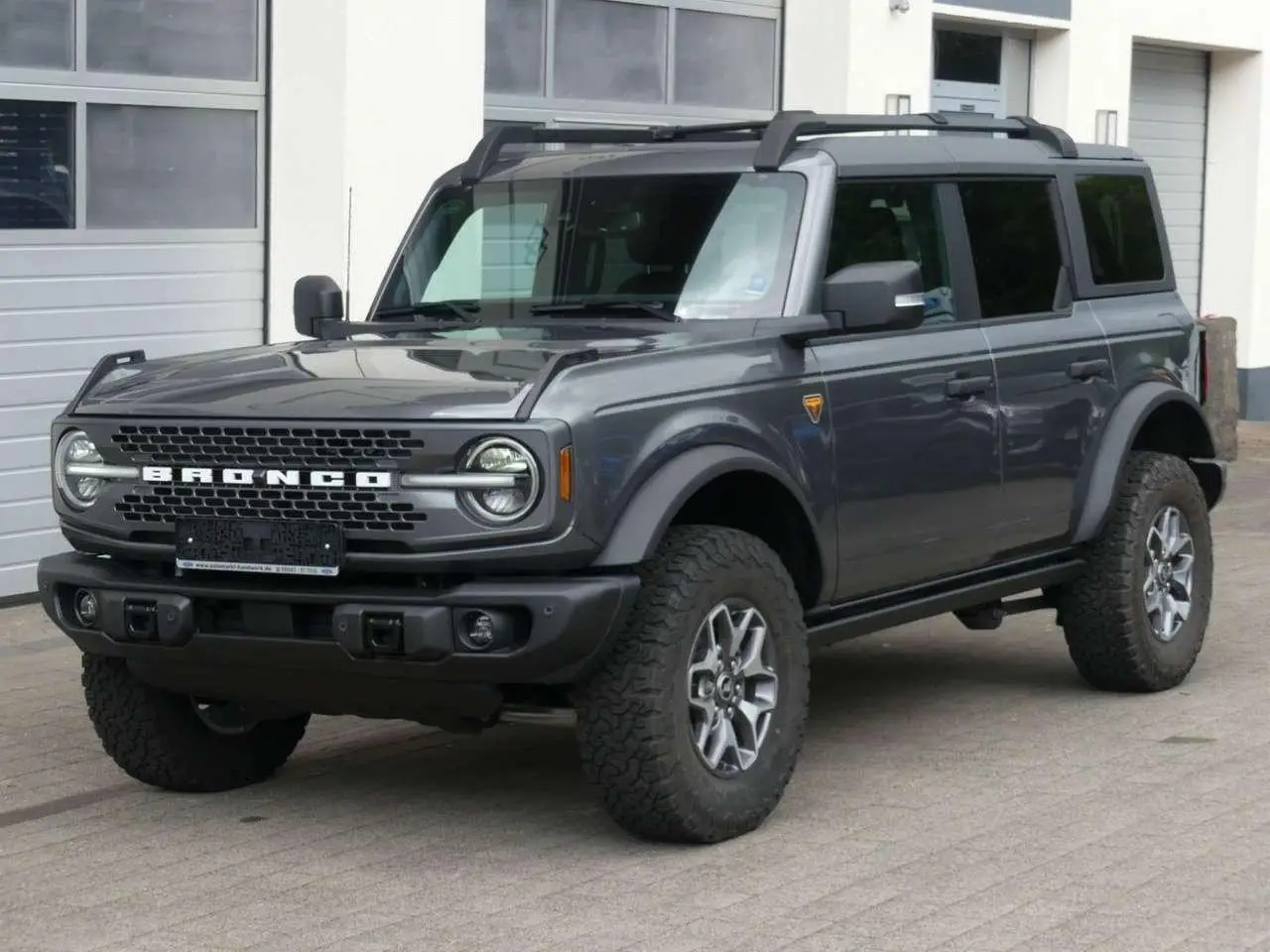 Photo 1 : Ford Bronco 2023 Petrol