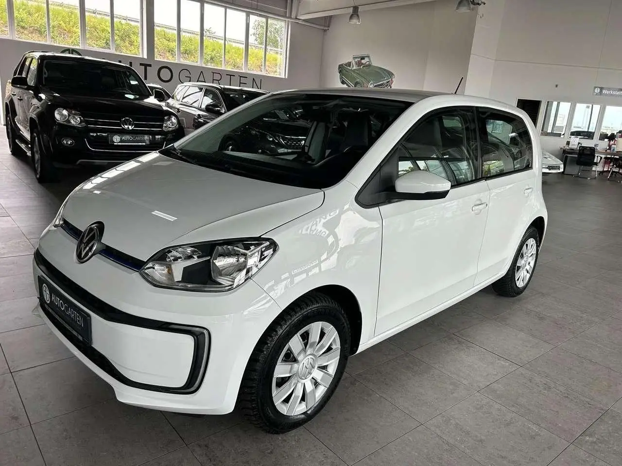 Photo 1 : Volkswagen Up! 2021 Electric