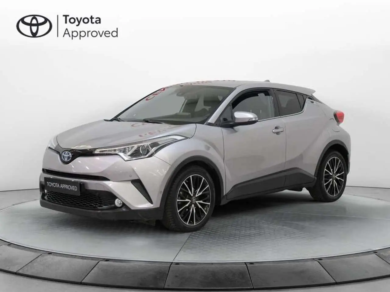 Photo 1 : Toyota C-hr 2017 Hybride