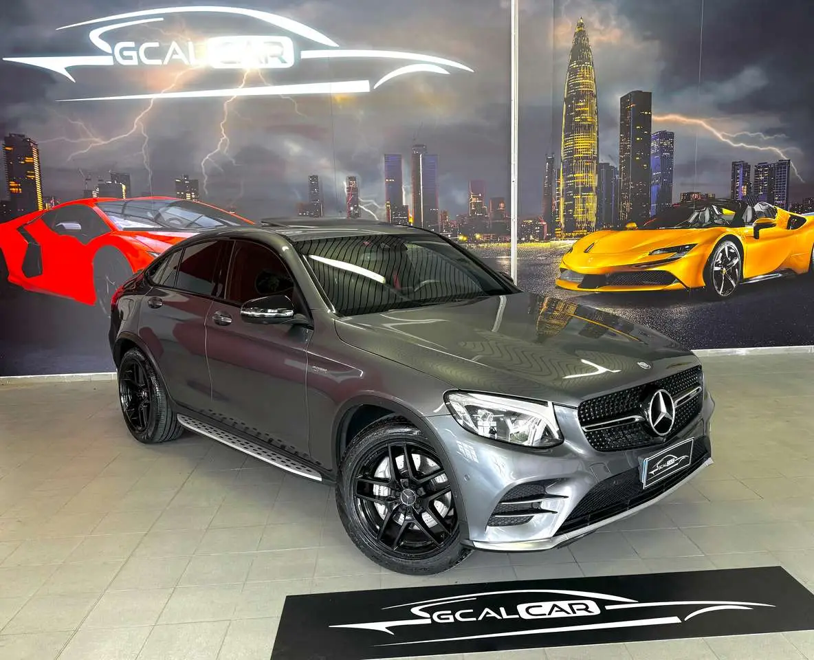 Photo 1 : Mercedes-benz Classe Glc 2017 Essence