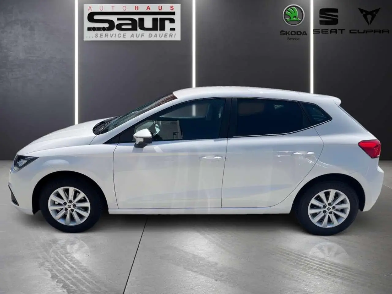 Photo 1 : Seat Ibiza 2024 Petrol