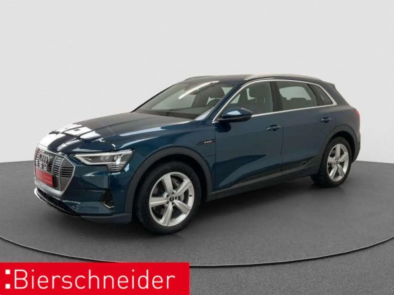 Photo 1 : Audi E-tron 2021 Electric