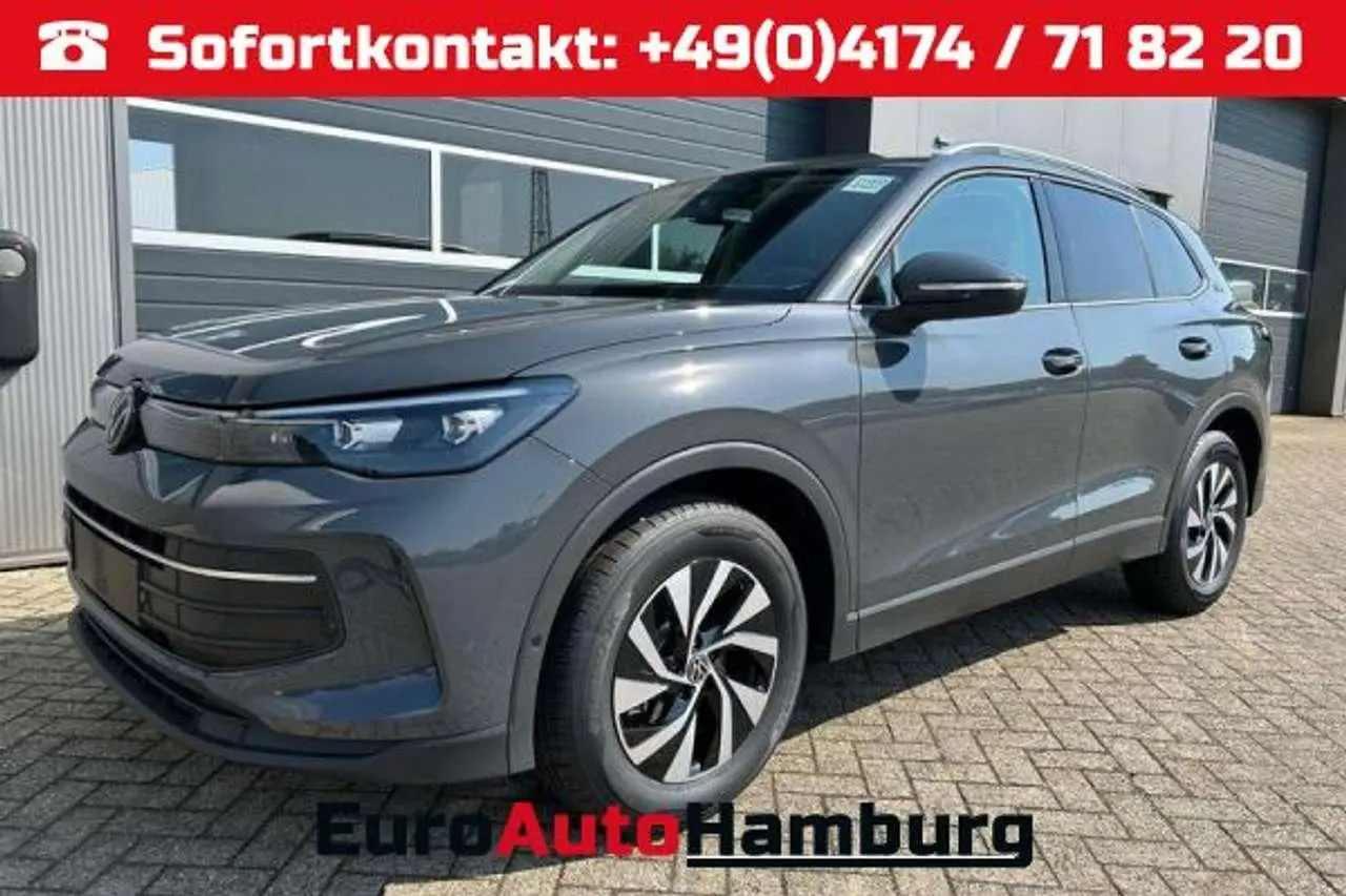 Photo 1 : Volkswagen Tiguan 2024 Petrol