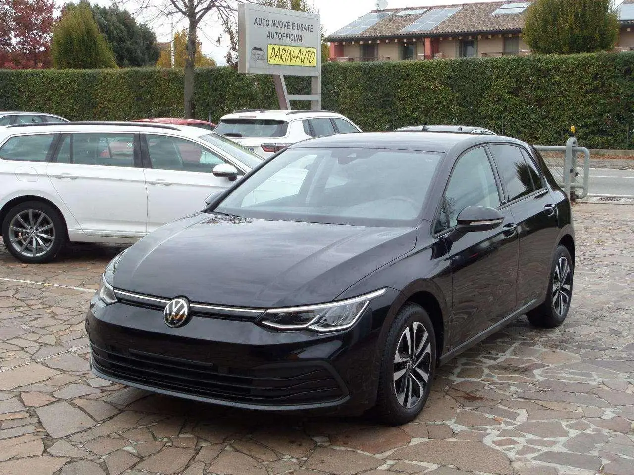 Photo 1 : Volkswagen Golf 2023 Diesel