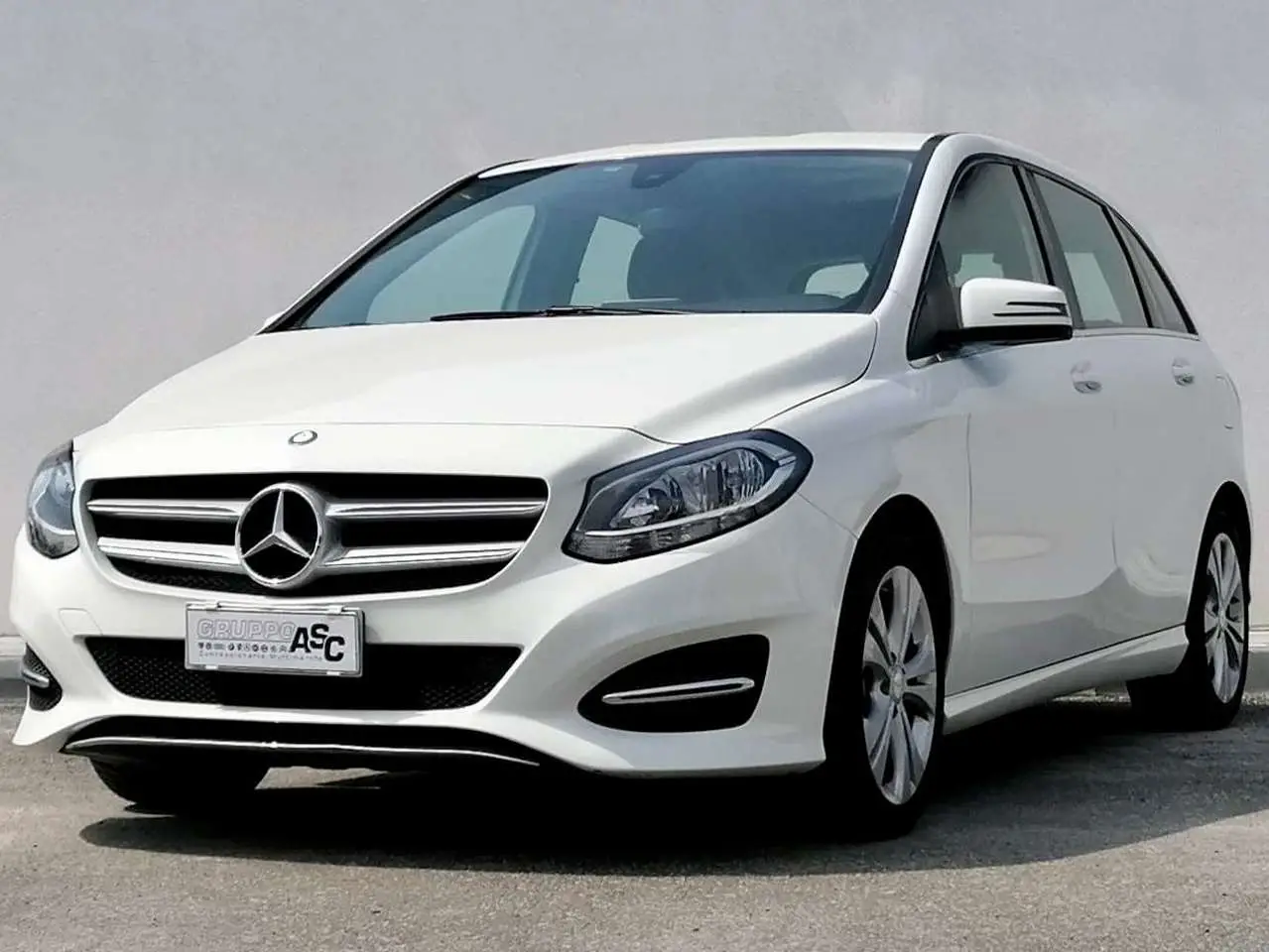 Photo 1 : Mercedes-benz Classe B 2015 Diesel