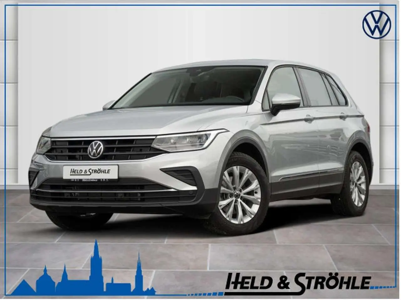 Photo 1 : Volkswagen Tiguan 2021 Essence