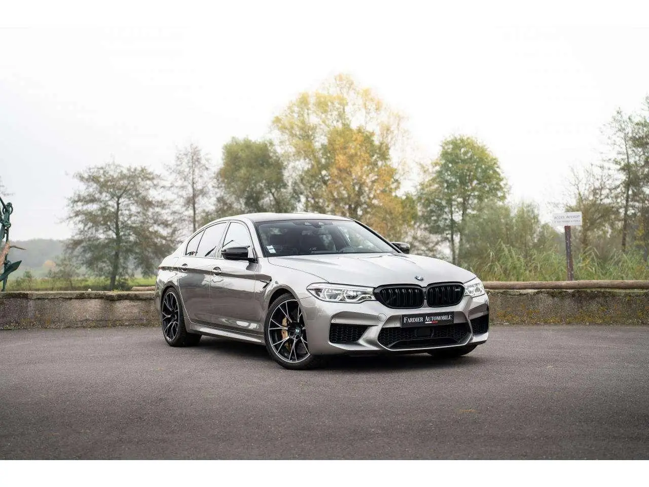 Photo 1 : Bmw M5 2019 Essence